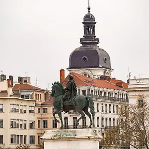 Apartamento Dify Petit - Place Bellecour
