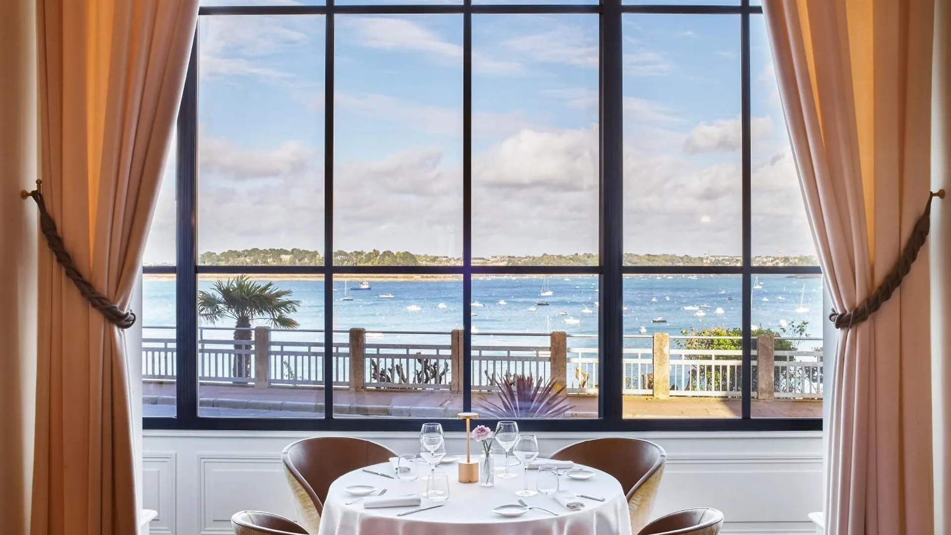 *****  Hotel Barriere Le Grand Hotel Dinard France