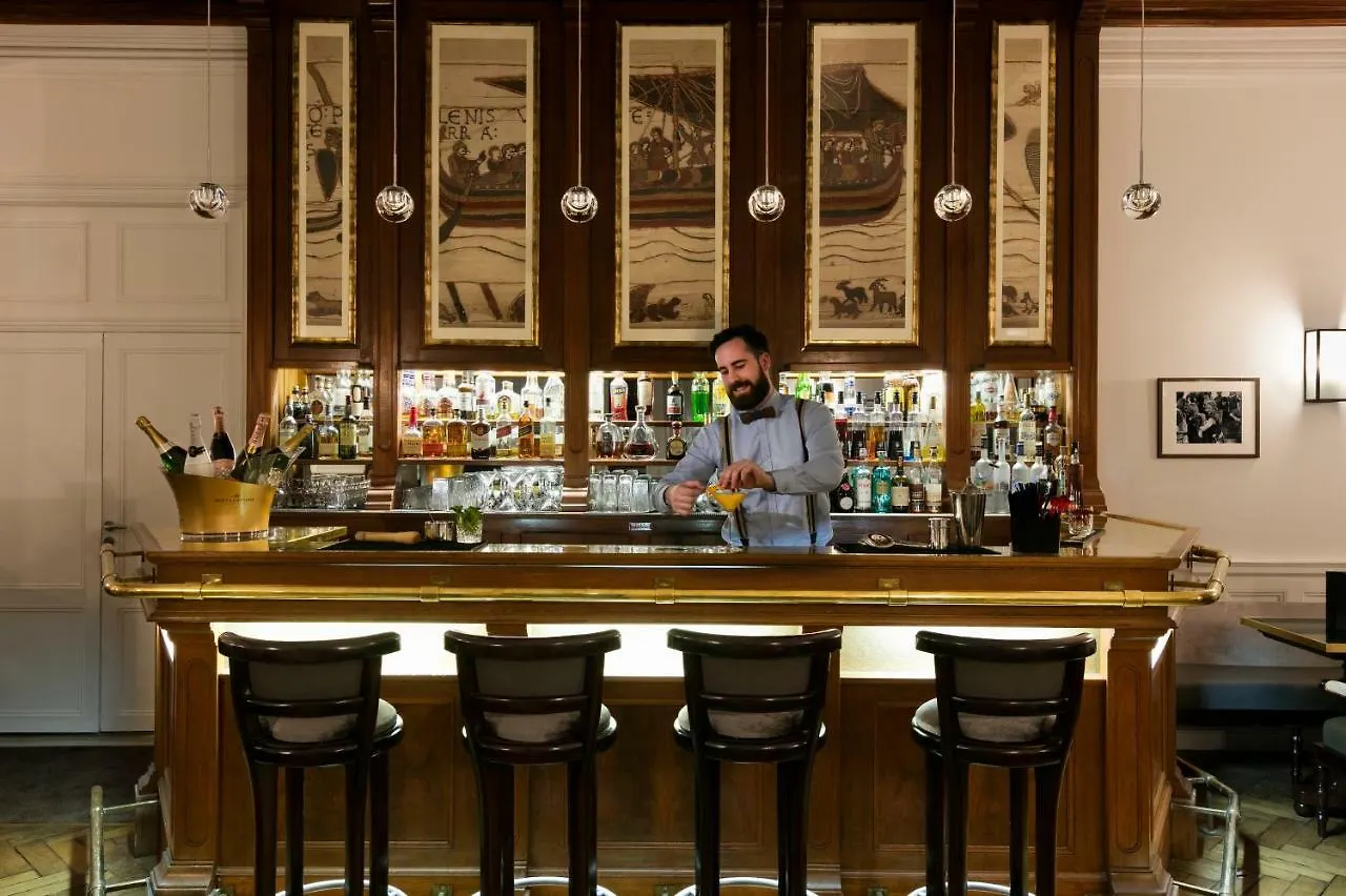 Hotel Barriere Le Grand Hotel Dinard 5*,